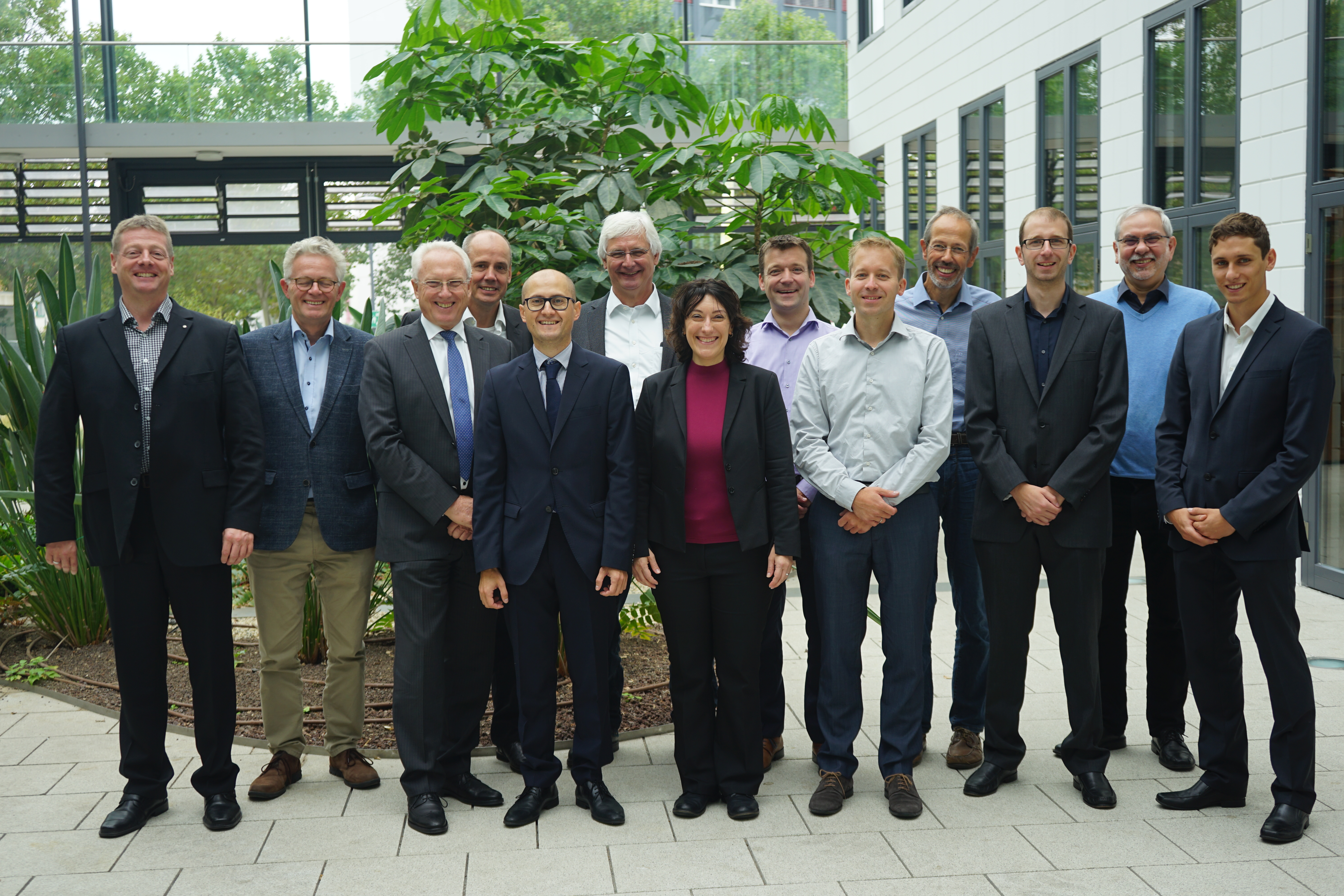 Gruppenbild beim Kick-off-Meeting