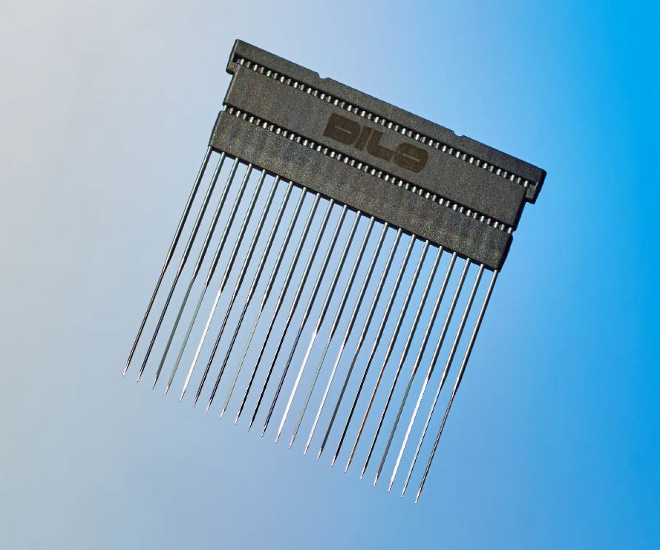Einzelnes Nadelmodul einer Maschine der Vernadelungstechnologie.