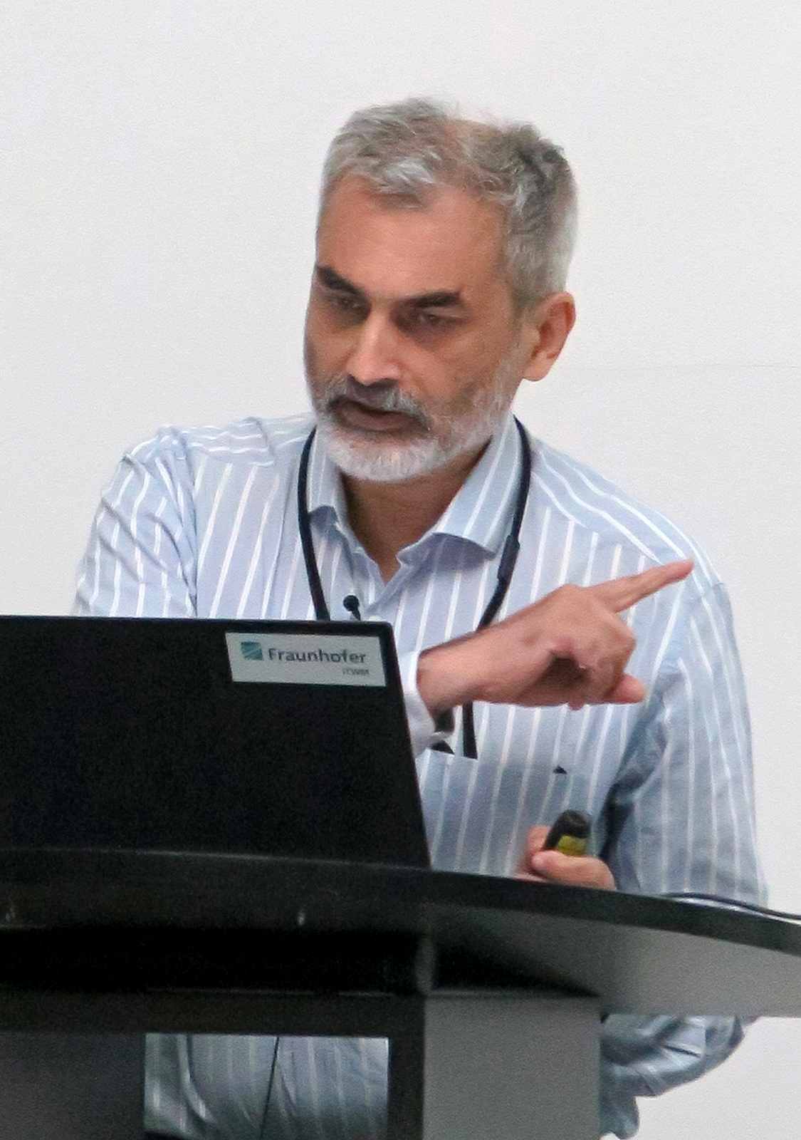 Prof. Rangaraj bei seinem Gastvortrag zu »Large Unstructured Decisions in Transport Planning and Logistics«